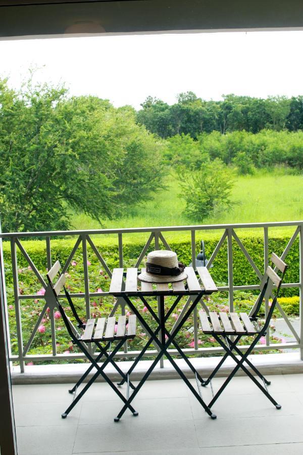 Baan Rub Lom By Jane Apartment Pakchong Ngoại thất bức ảnh