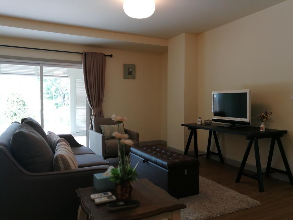 Baan Rub Lom By Jane Apartment Pakchong Ngoại thất bức ảnh